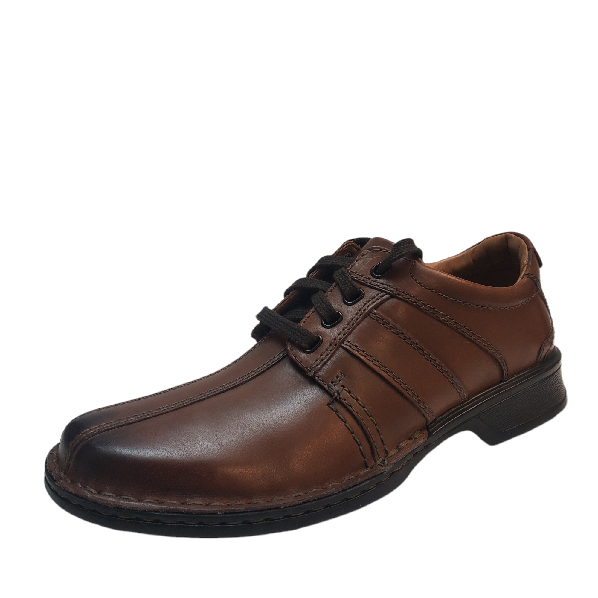 Clarks touareg 2025 vibe brown leather