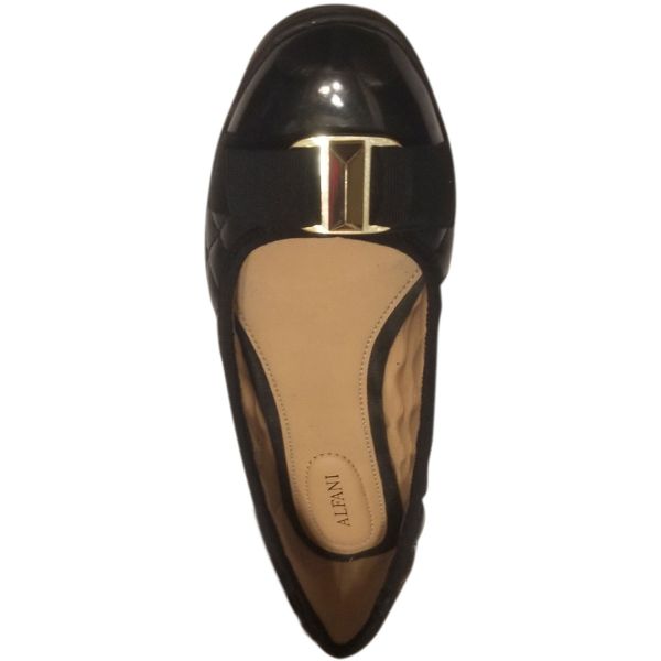 Alfani hot sale black flats